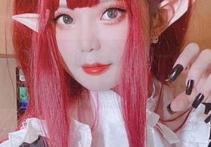 雪猫毛衣合集，很多都透着一股无圣光的慵懒气息，看着就舒服。