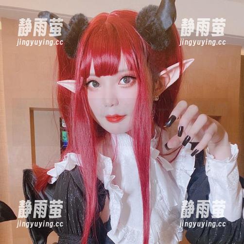 雪猫毛衣合集，很多都透着一股无圣光的慵懒气息，看着就舒服。