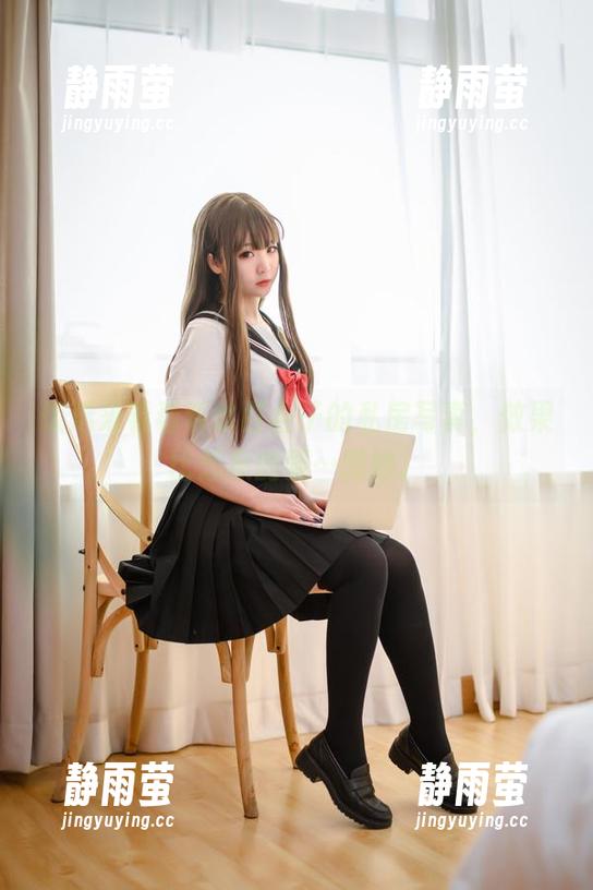饭后来看看青水百合子的私房写真，效果比想象的要…微妙。