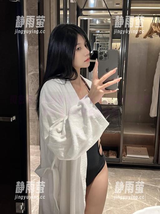 微密圈 - 白色蕾丝中的鱼神鱼，突然让我觉得海洋生物也能时髦